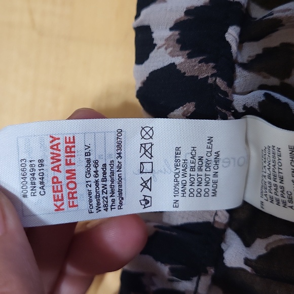 Forever 21 Sheer Mini Shorts Cheeta Print Elastic Waistband - Picture 8 of 9